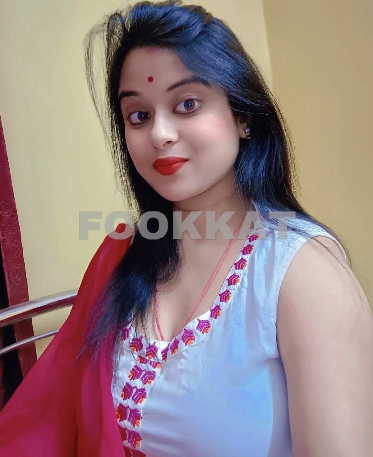 Romantic Bliss: Experience Luxurious Bangalore Escorts Services