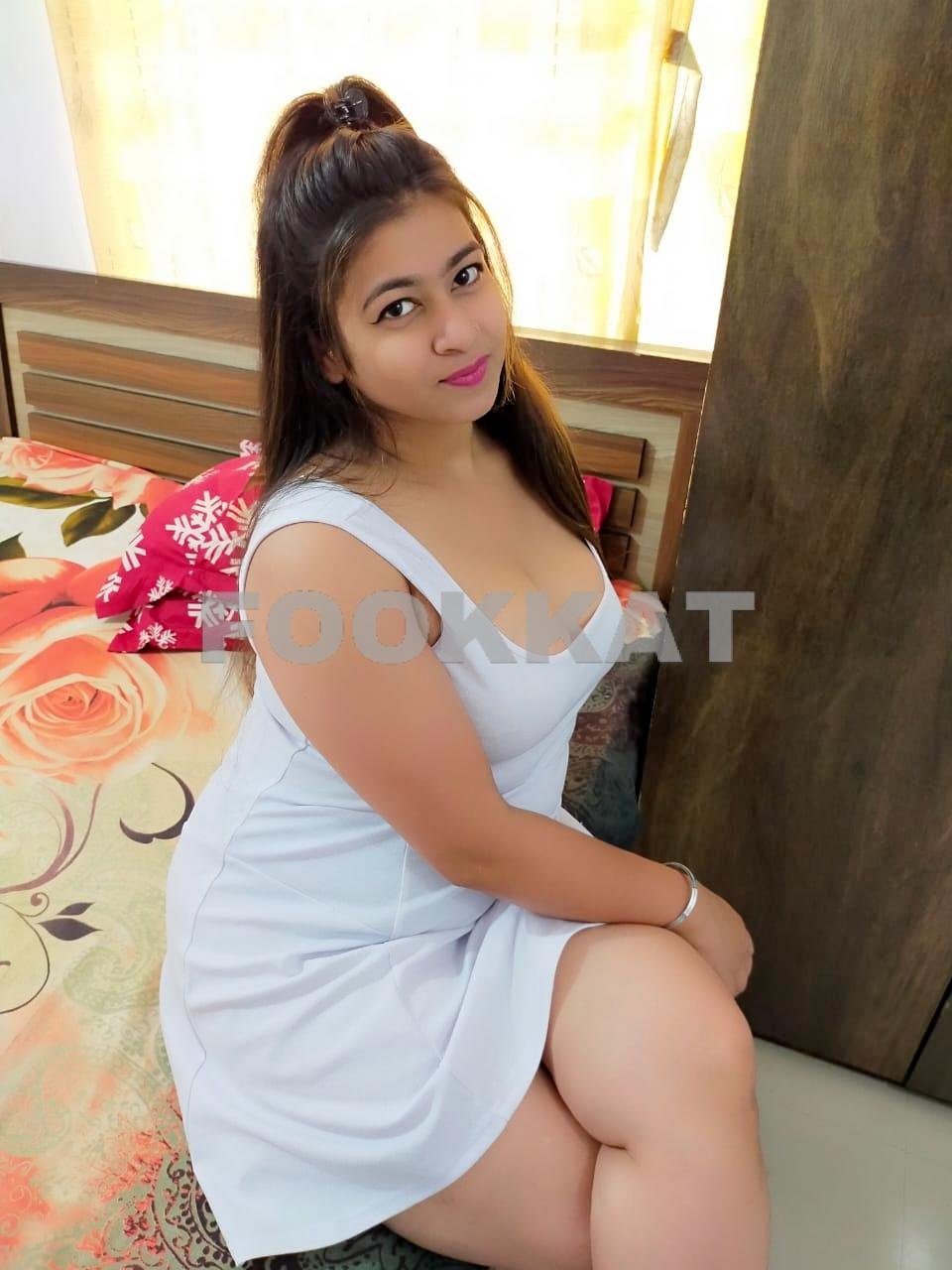 Call Girls in Huda City Centre 99580./.18831 Escort Service In Gurgaon