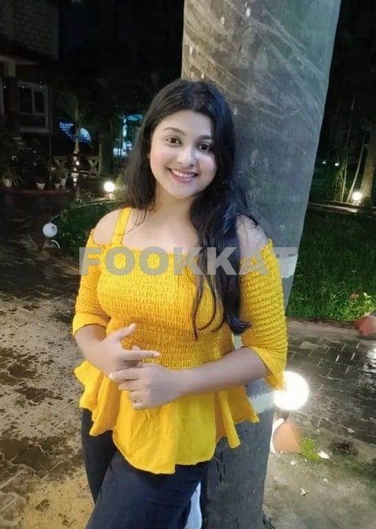 Bandra call girl genuine and trusted call girl service  available 