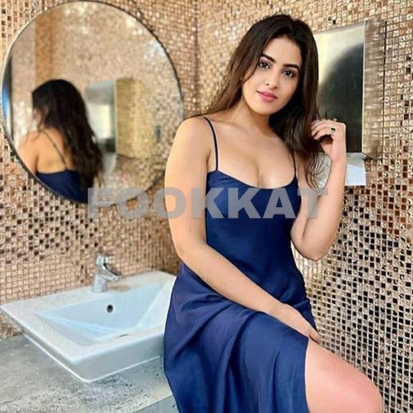 Hire Young Call Girls in Sohna Road Huda City Centre Gurgaon ✔️☆ 8264348440 ☆✔️ Female Escorts Service in Delhi NCR