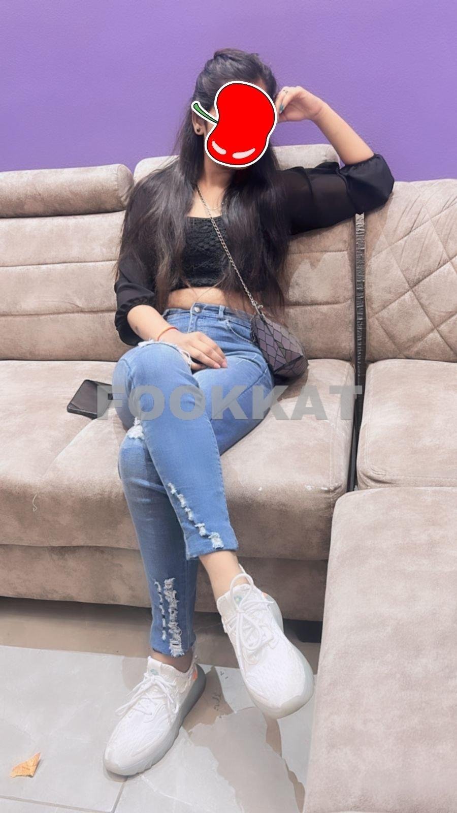 JALANDHAR CALL GIRL IN HOME AND HOTEL SERVICE AVAILABLE